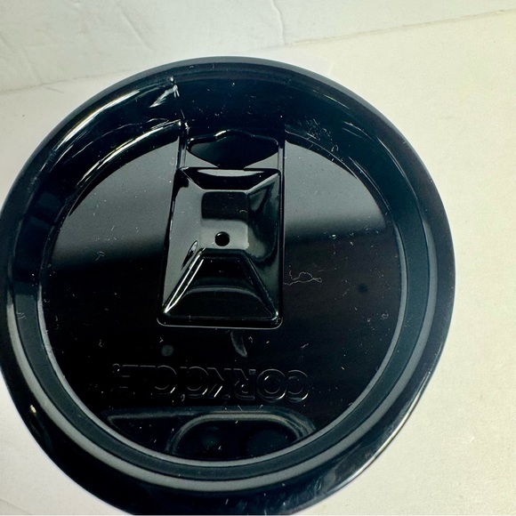 NWT. Disney Corkcicle Mickeys Not So Scary Hocus Pocus Corkcicle Tumbler cup - Picture 6 of 10